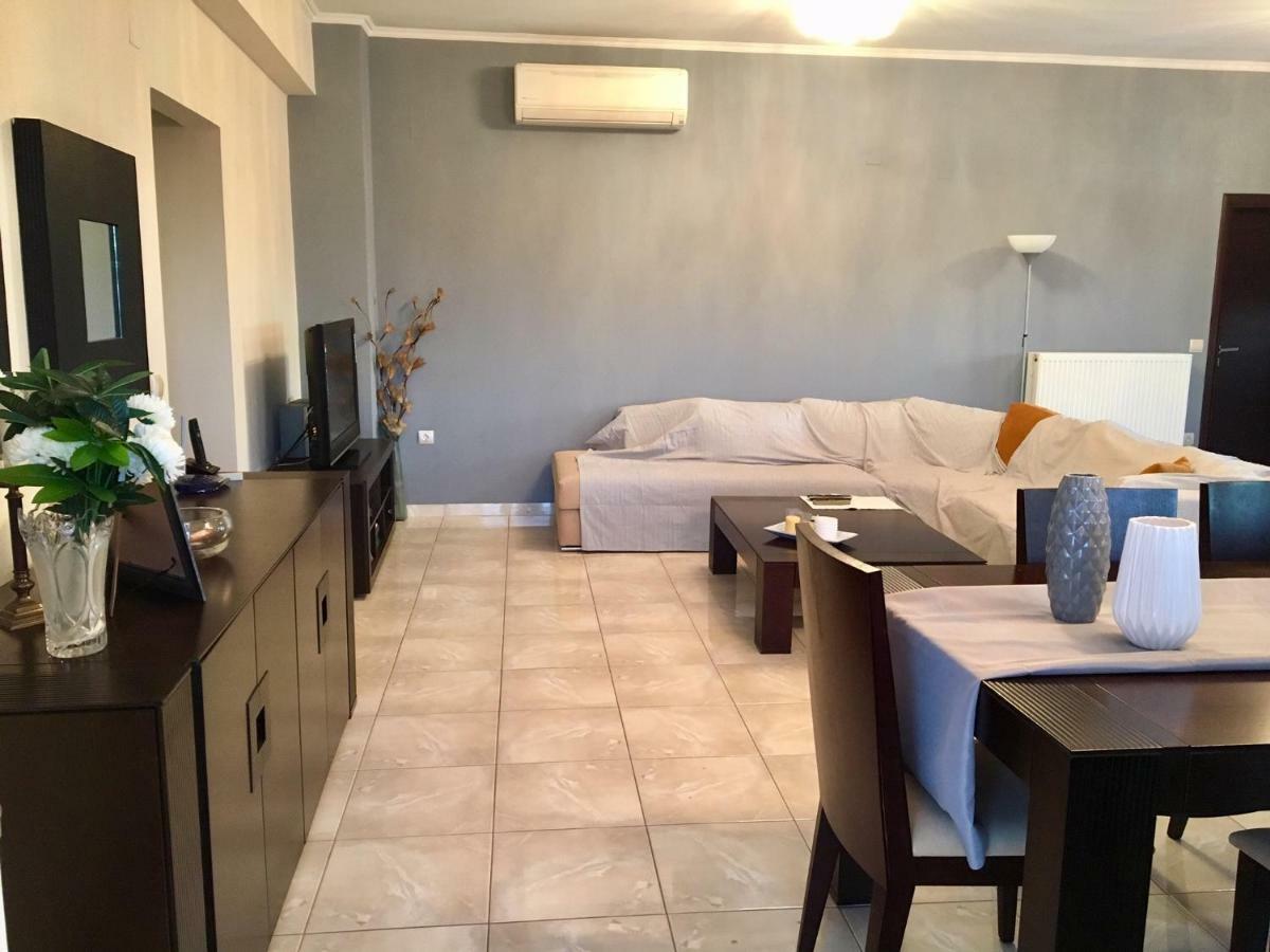 شقة Luxury House In Nafplio With A Great View Balcony المظهر الخارجي الصورة