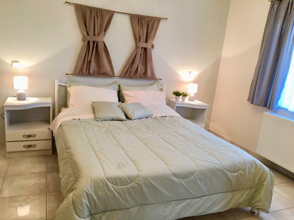 شقة Luxury House In Nafplio With A Great View Balcony المظهر الخارجي الصورة