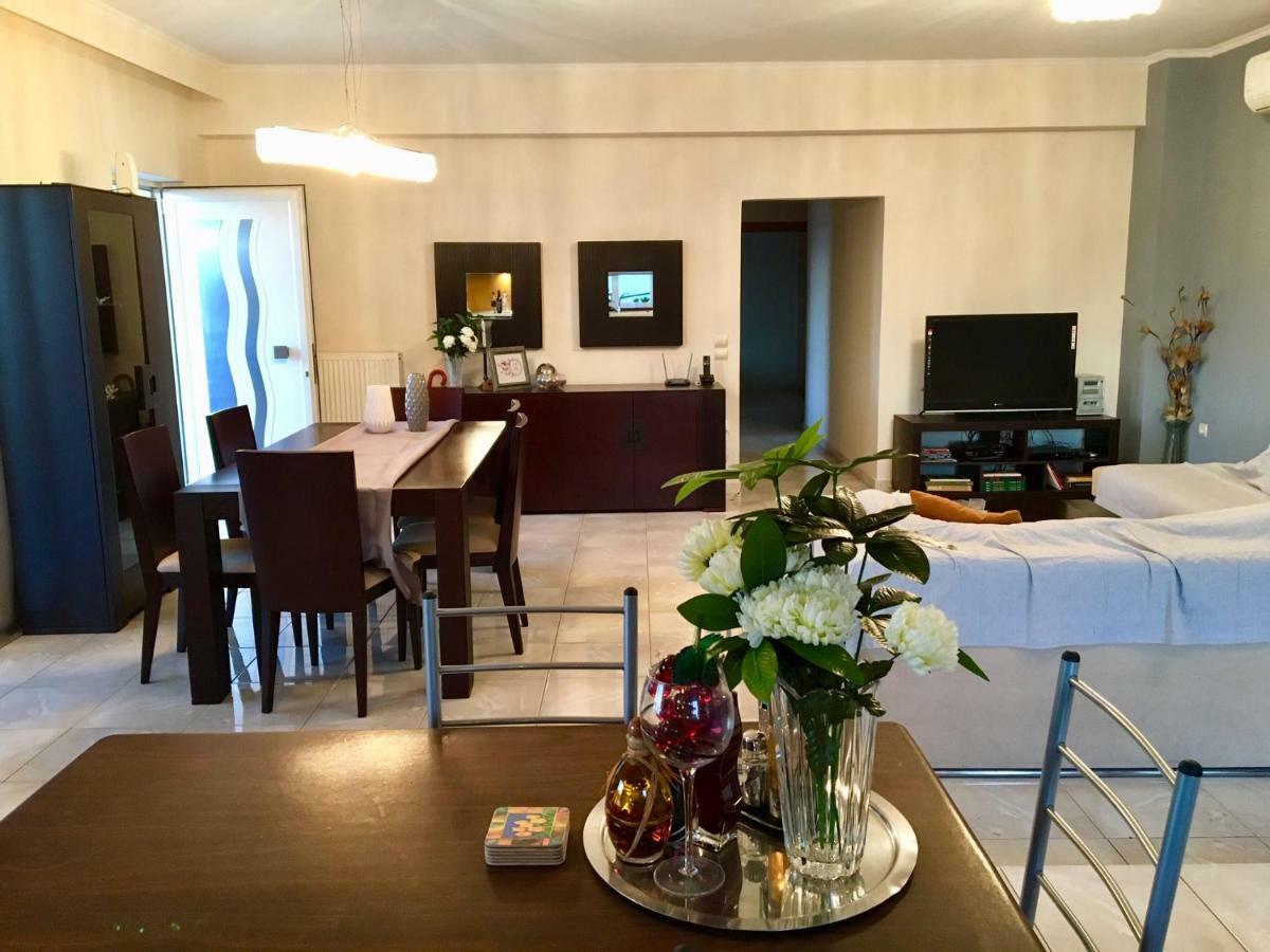 شقة Luxury House In Nafplio With A Great View Balcony المظهر الخارجي الصورة